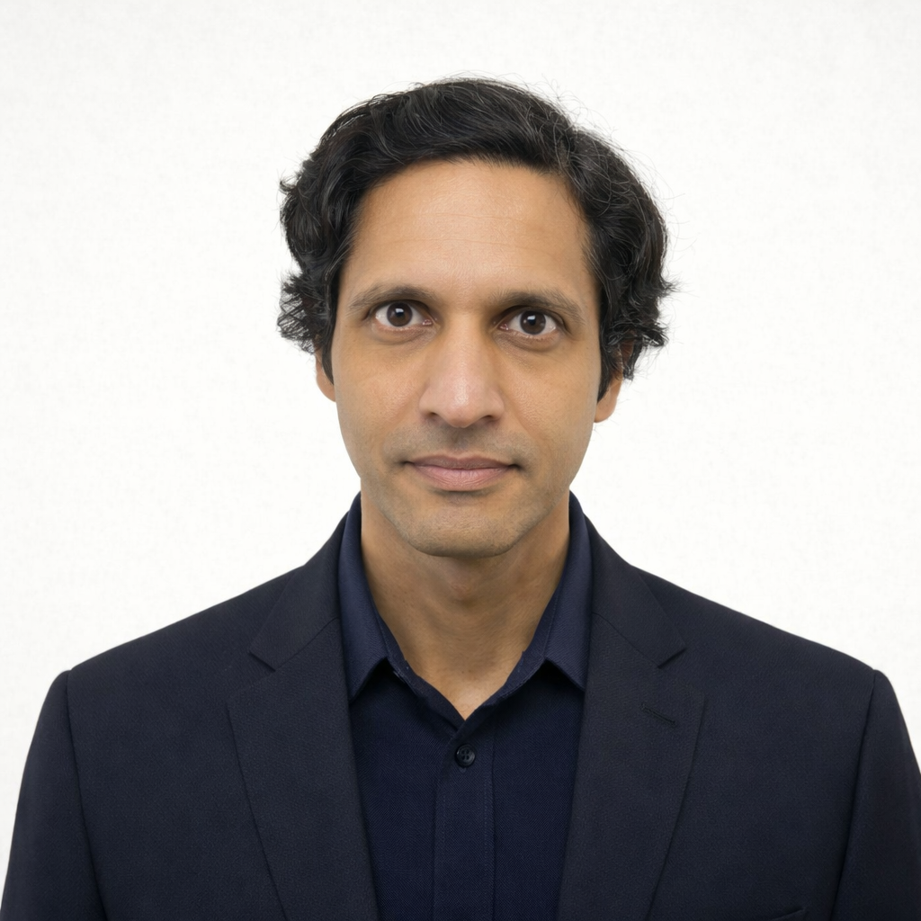 20260106_1306_Adding a Coat_remix_01ke93qkd0fpmaw2njhps1scmk